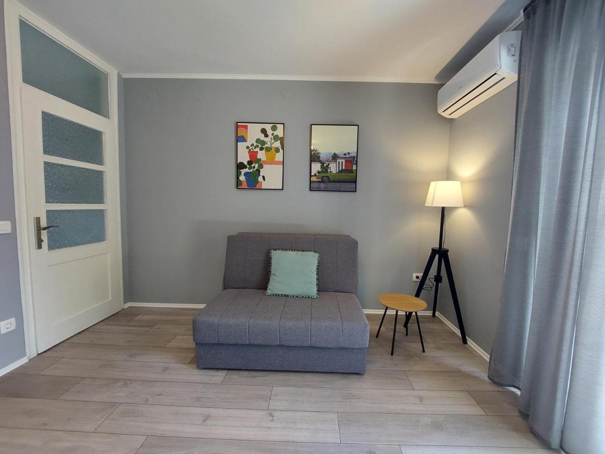 Apartment Vesel Малинска Екстериор снимка