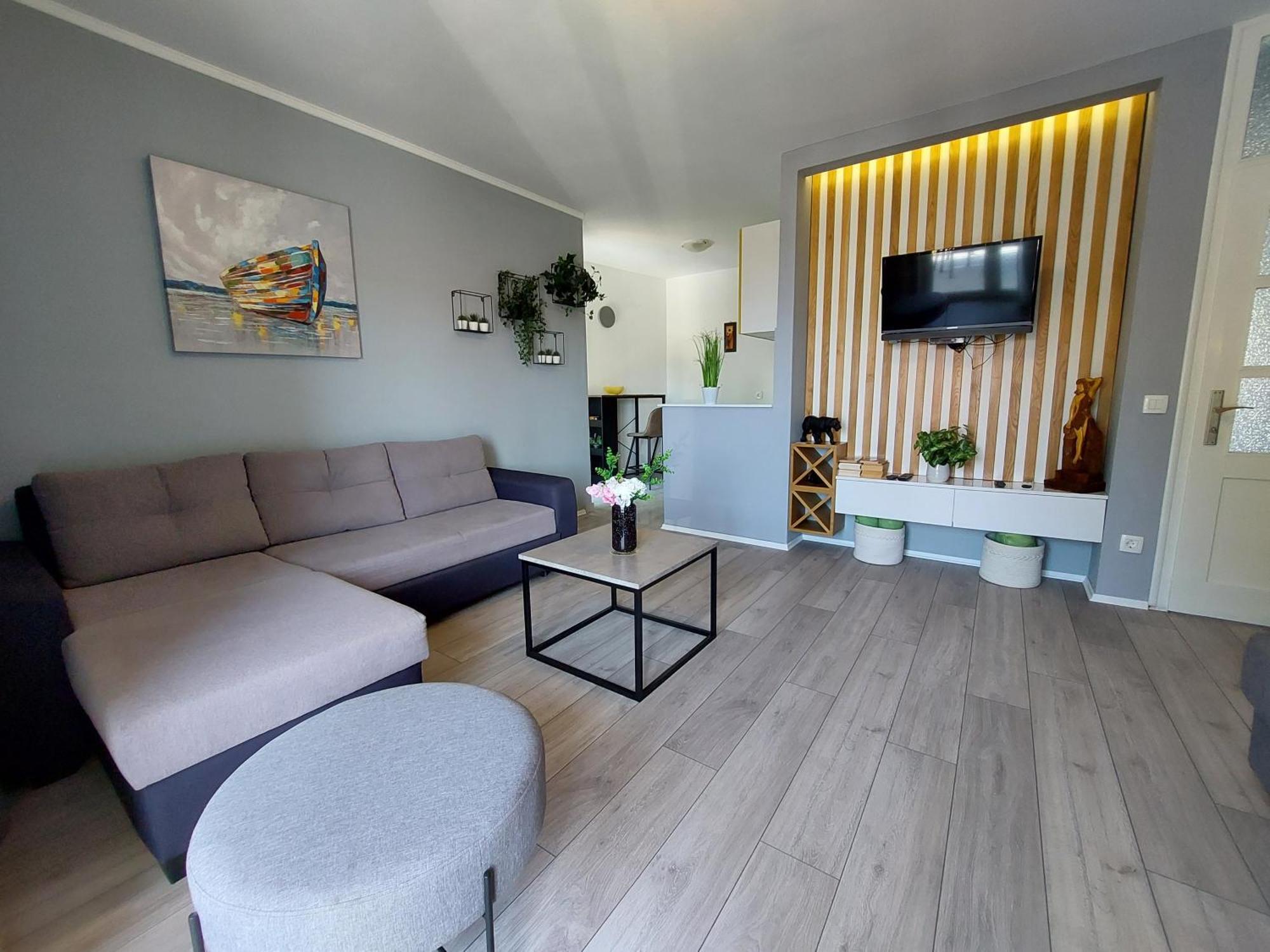Apartment Vesel Малинска Стая снимка